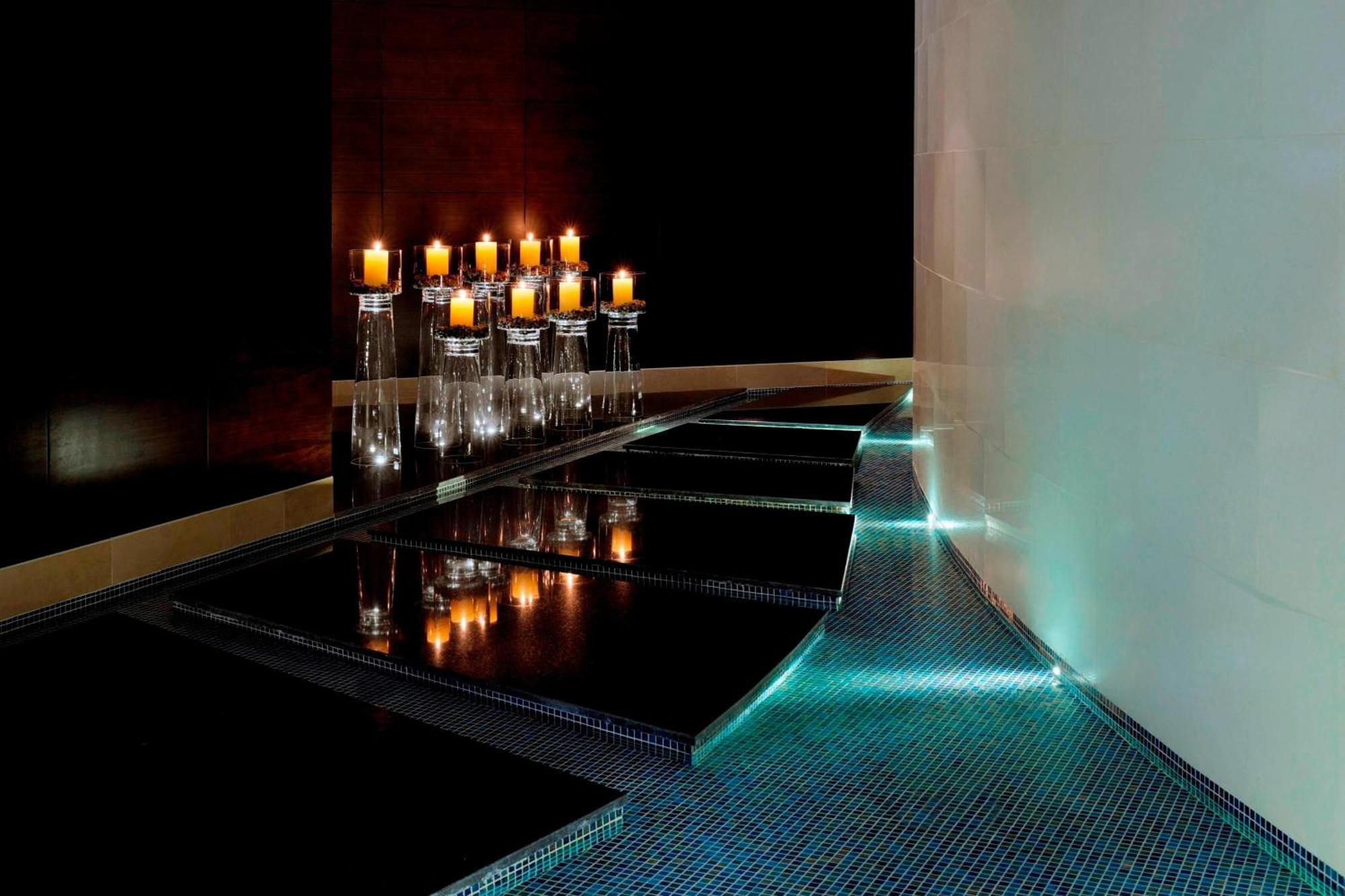 Marriott Executive Apartments Al Jaddaf, Dubai Exterior photo The Sky Bar